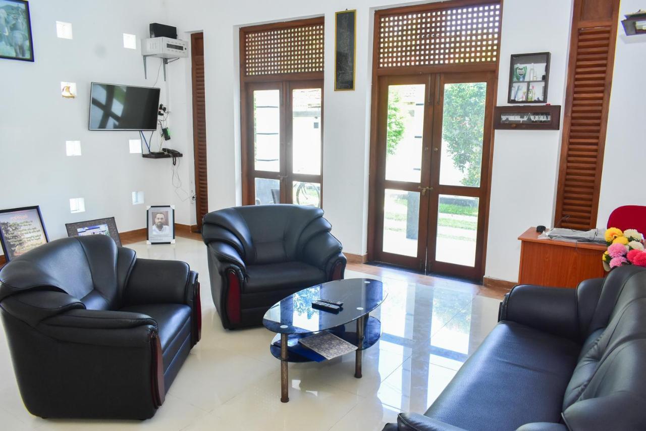 Minuri Villa Хиккадува Номер фото