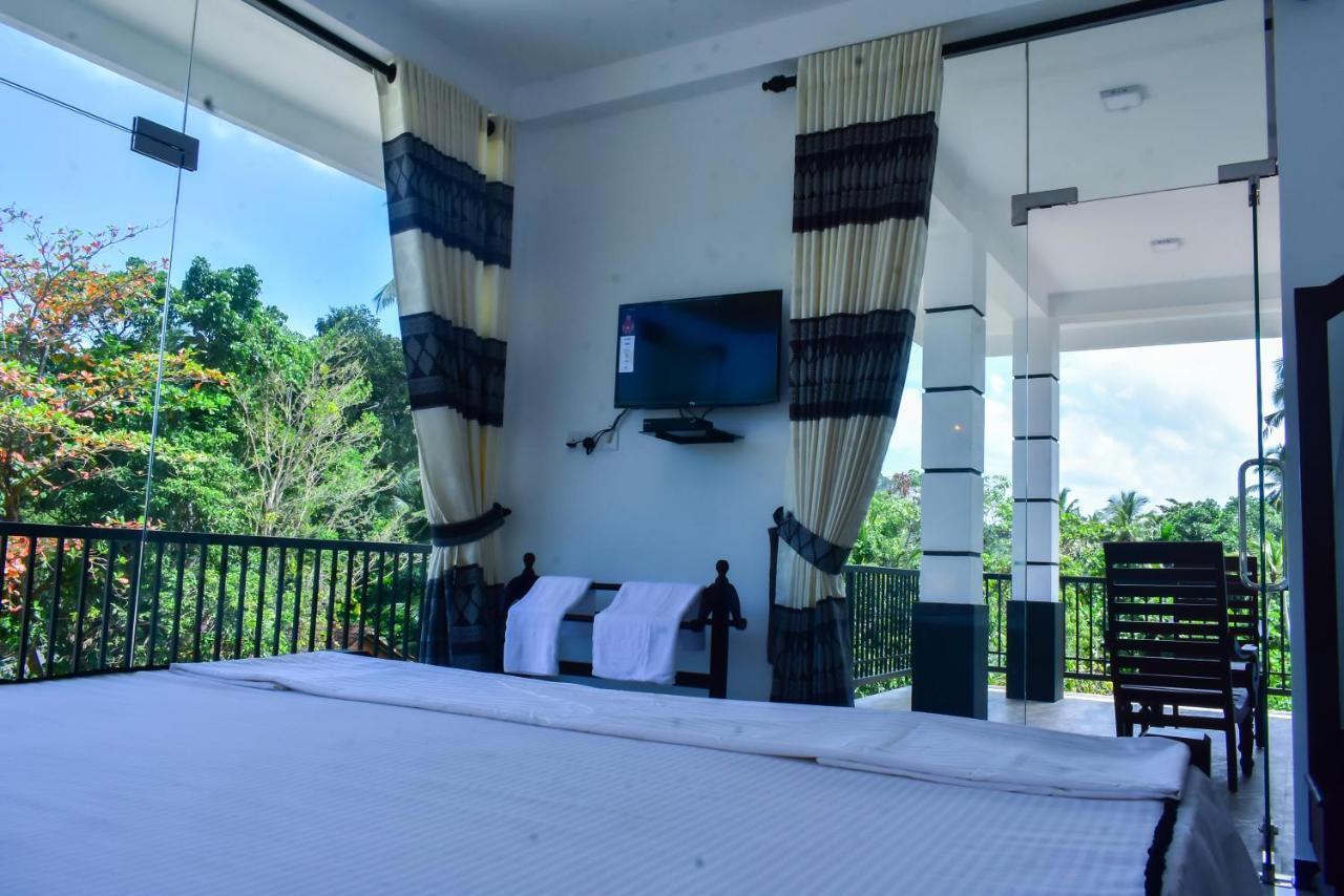 Minuri Villa Хиккадува Экстерьер фото